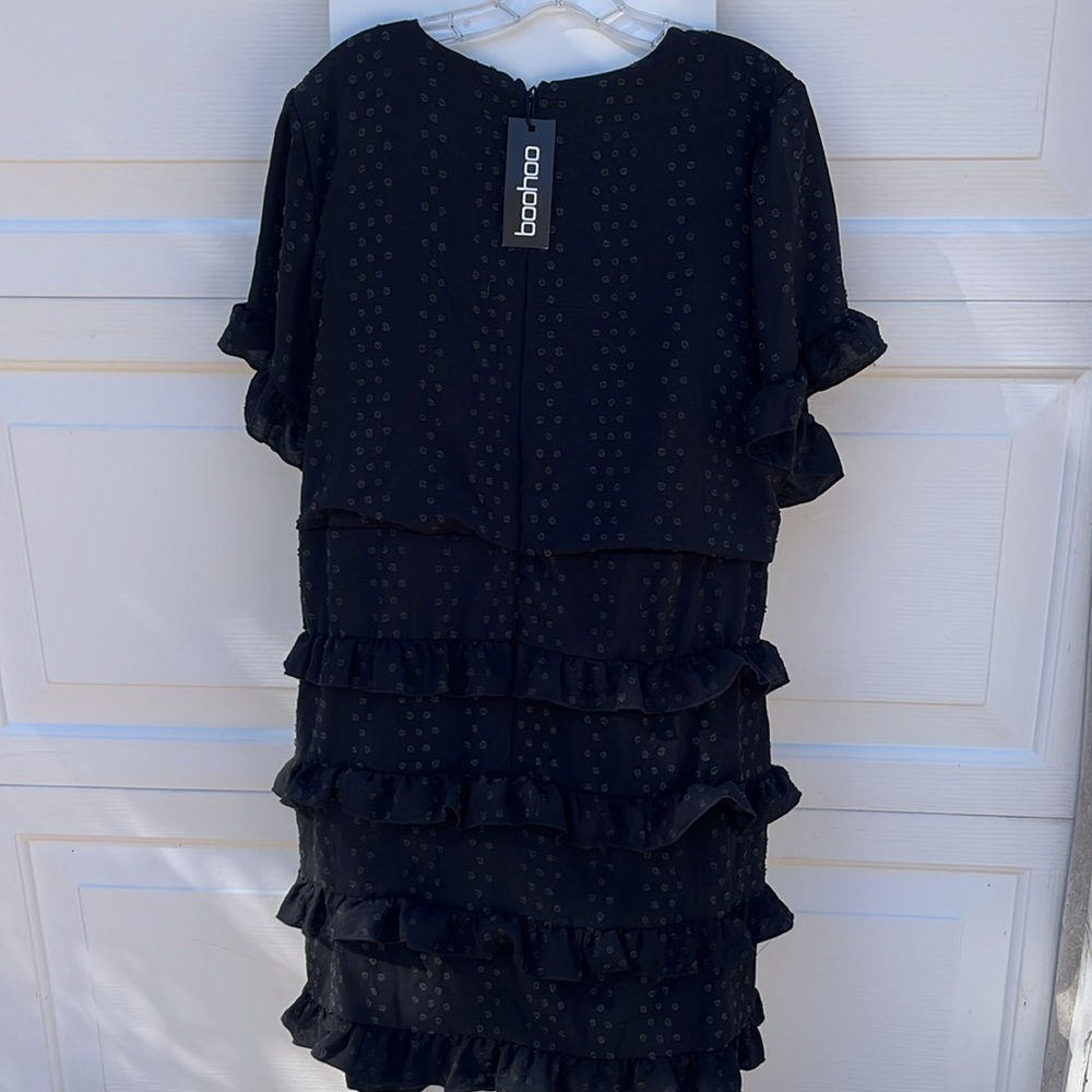 Boohoo Dobby Frill Detail Mini Skater Dress - Picture 3 of 5